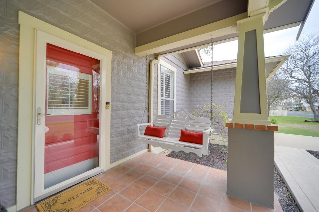 Fredericksburg Home With Pool About 1 Mi To Main Street! المظهر الخارجي الصورة